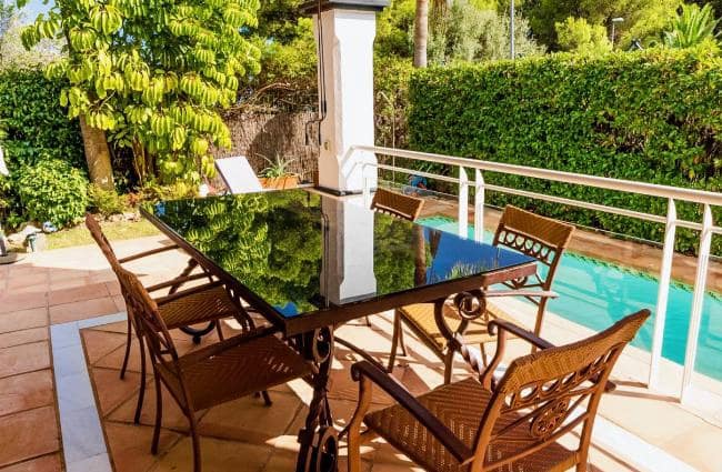 5 bedroom Villa for sale in Marbella with pool garage - € 1,940,000 (Ref: 10066510)