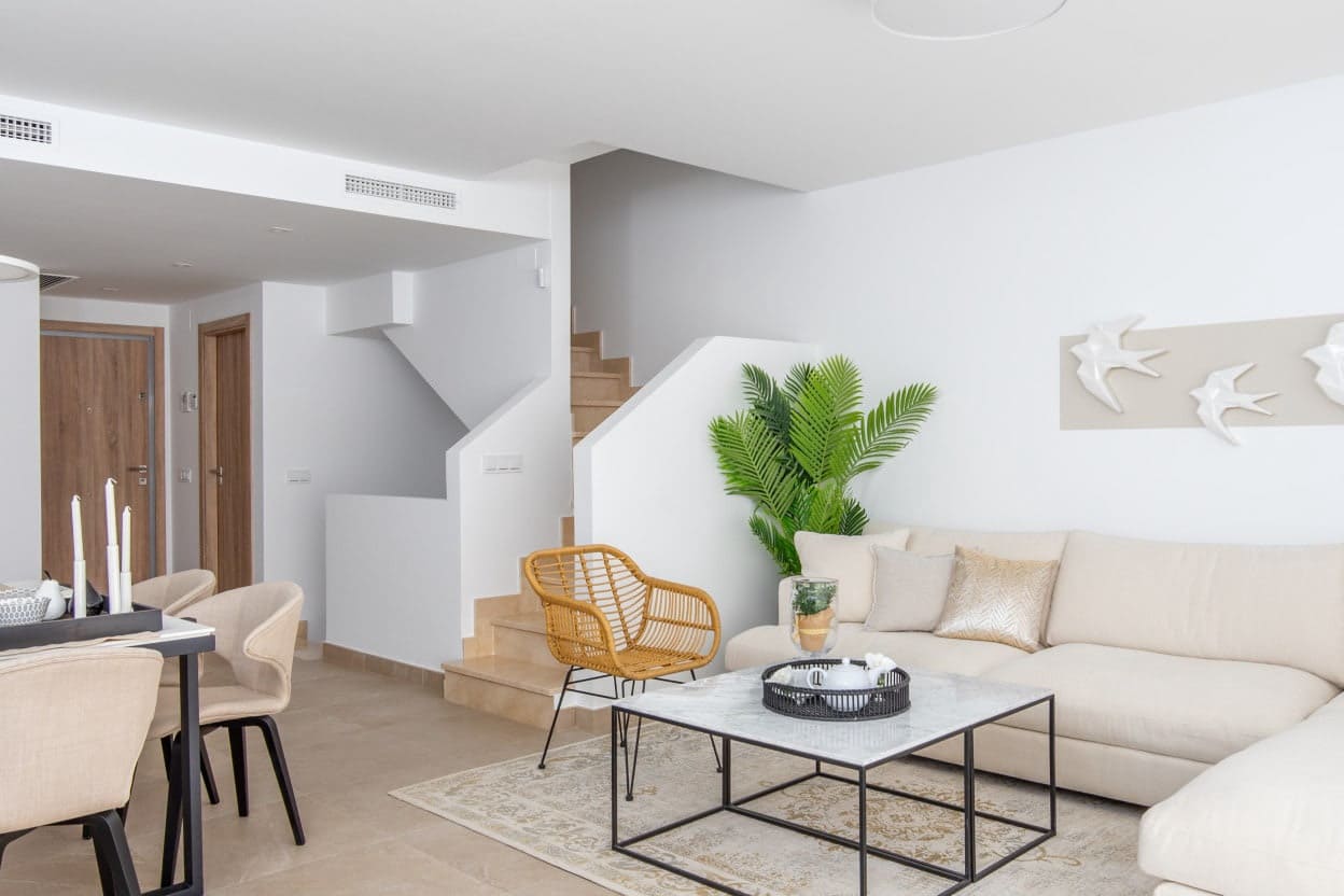 3 soveværelse Villa til salg i Estepona med swimmingpool garage - € 340.000 (Ref: 10066521)