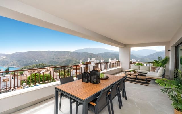 3 chambre Appartement à vendre à Marbella avec piscine garage - 450 000 € (Ref: 10066524)