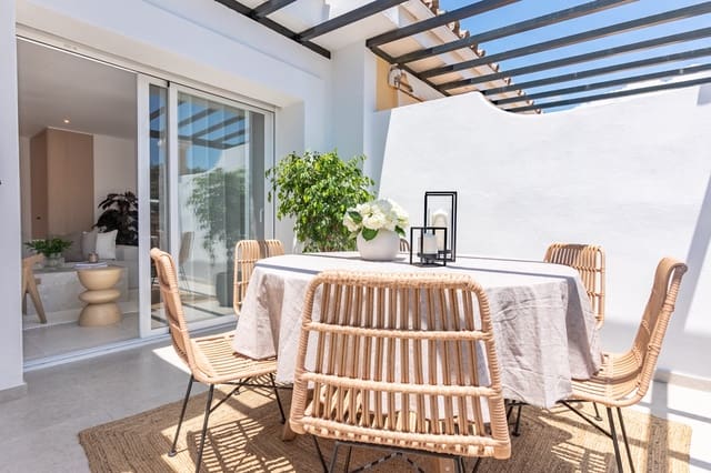 3 chambre Appartement à vendre à Marbella avec piscine garage - 550 000 € (Ref: 10066525)