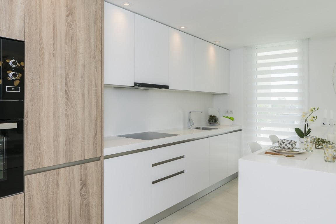 3 bedroom Apartment for sale in San Roque with pool garage - € 360,000 (Ref: 10066526)