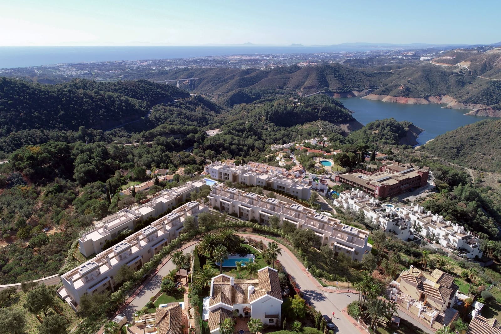 3 quarto Moradia para venda em Marbella com piscina - 548 000 € (Ref: 10066531)