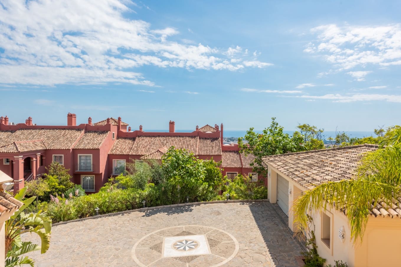 Chalet de 5 habitaciones en Benahavís en venta con piscina garaje - 3.100.000 € (Ref: 10066535)