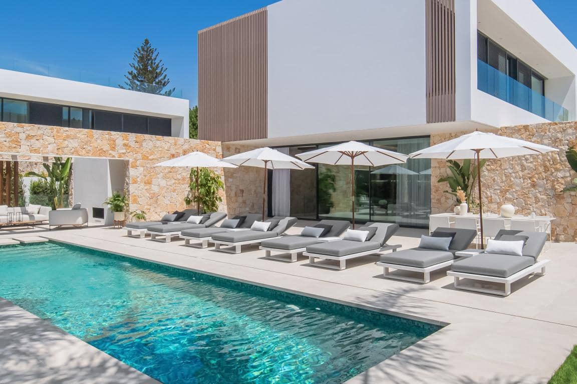 Chalet de 4 habitaciones en Marbella en venta con piscina garaje - 3.500.000 € (Ref: 10066537)