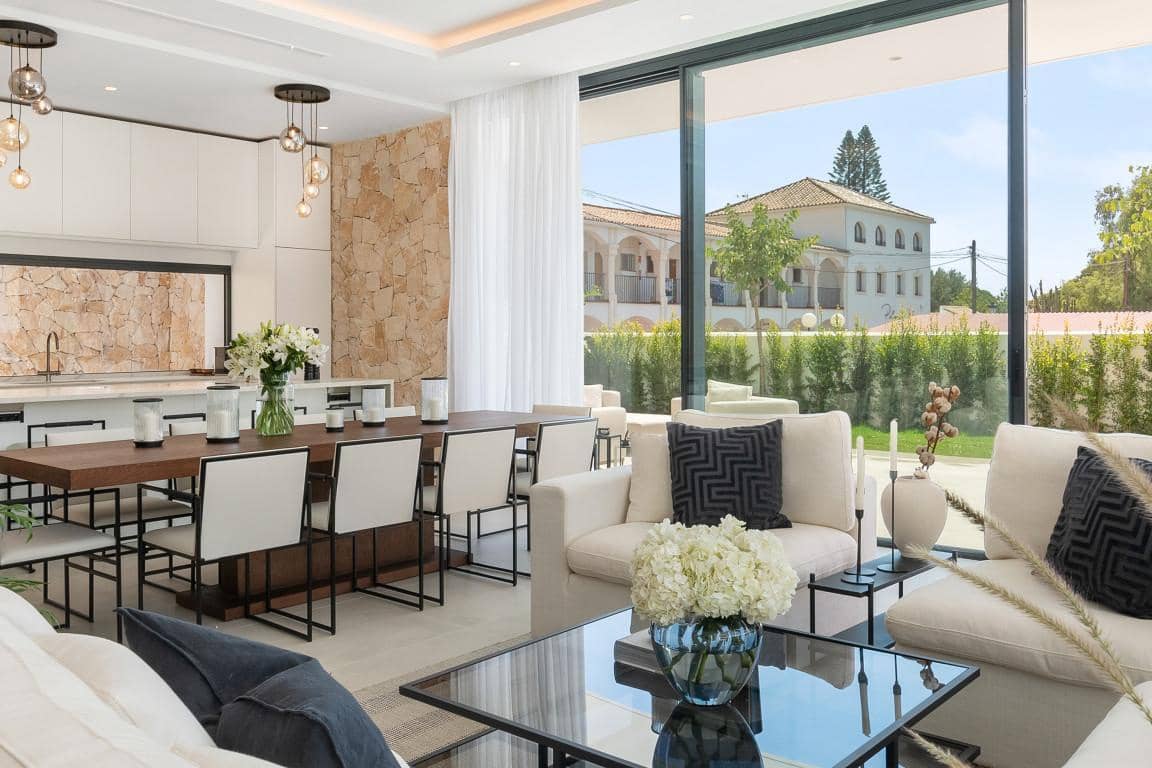 Chalet de 4 habitaciones en Marbella en venta con piscina garaje - 3.500.000 € (Ref: 10066537)