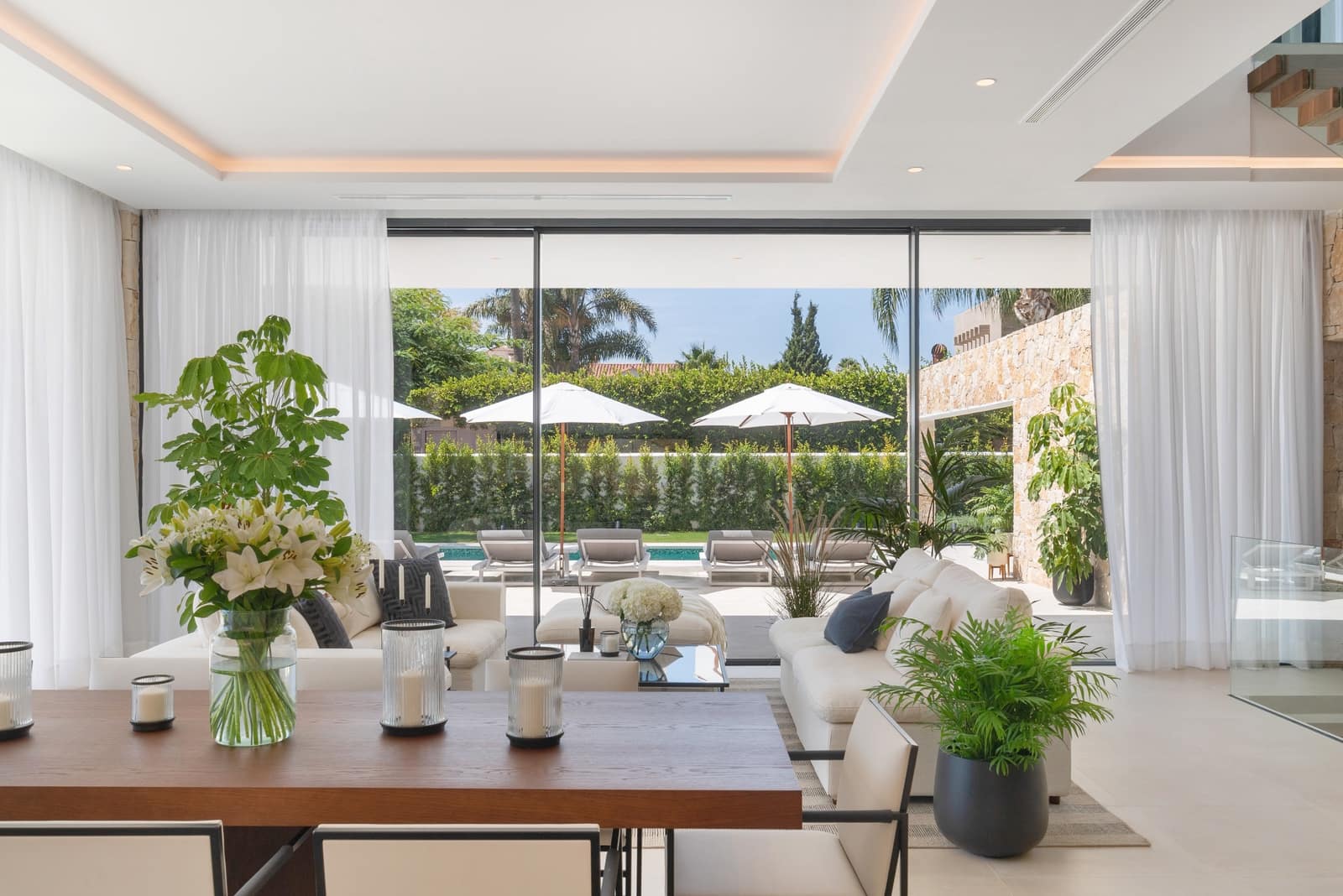 Chalet de 4 habitaciones en Marbella en venta con piscina garaje - 3.500.000 € (Ref: 10066537)