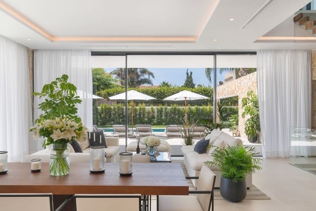 Chalet de 4 habitaciones en Marbella en venta con piscina garaje - 3.500.000 € (Ref: 10066537)