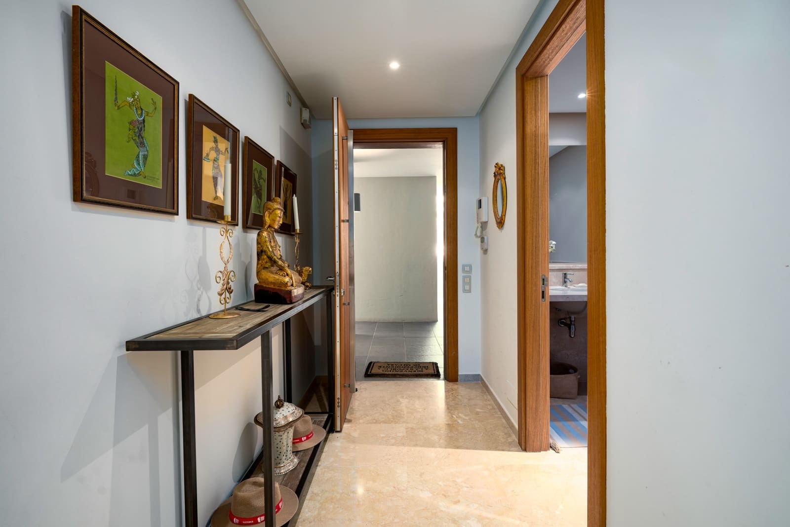 3 bedroom Apartment for sale in Marbella with pool garage - € 1,595,000 (Ref: 10066543)