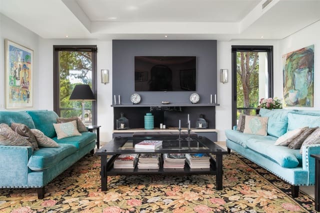 3 bedroom Apartment for sale in Marbella with pool garage - € 1,595,000 (Ref: 10066543)