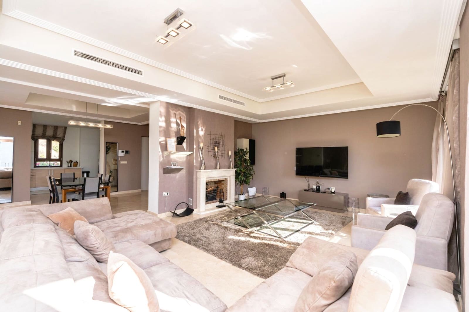 Chalet de 4 habitaciones en Marbella en venta con piscina garaje - 1.275.000 € (Ref: 10066547)