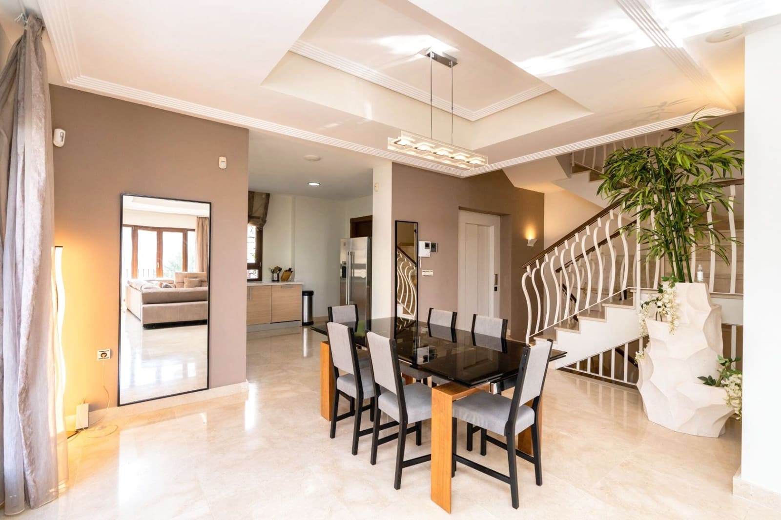 Chalet de 4 habitaciones en Marbella en venta con piscina garaje - 1.275.000 € (Ref: 10066547)