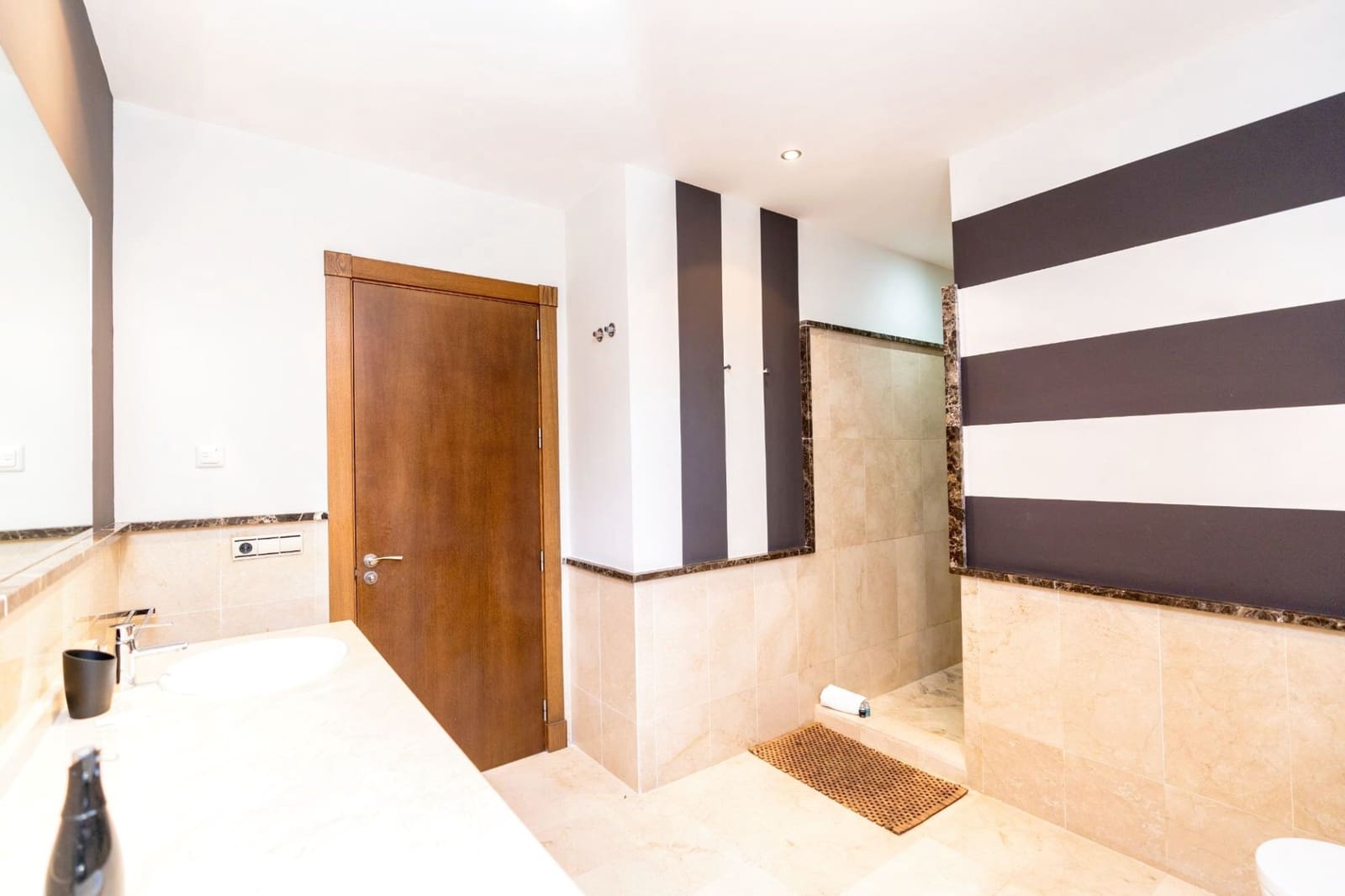 Chalet de 4 habitaciones en Marbella en venta con piscina garaje - 1.275.000 € (Ref: 10066547)