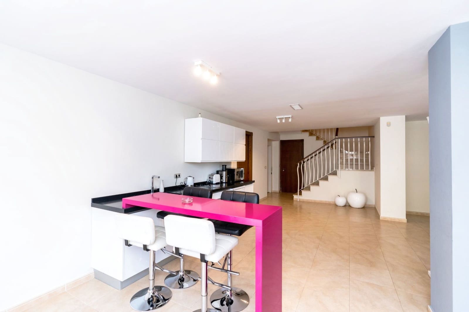 Chalet de 4 habitaciones en Marbella en venta con piscina garaje - 1.275.000 € (Ref: 10066547)