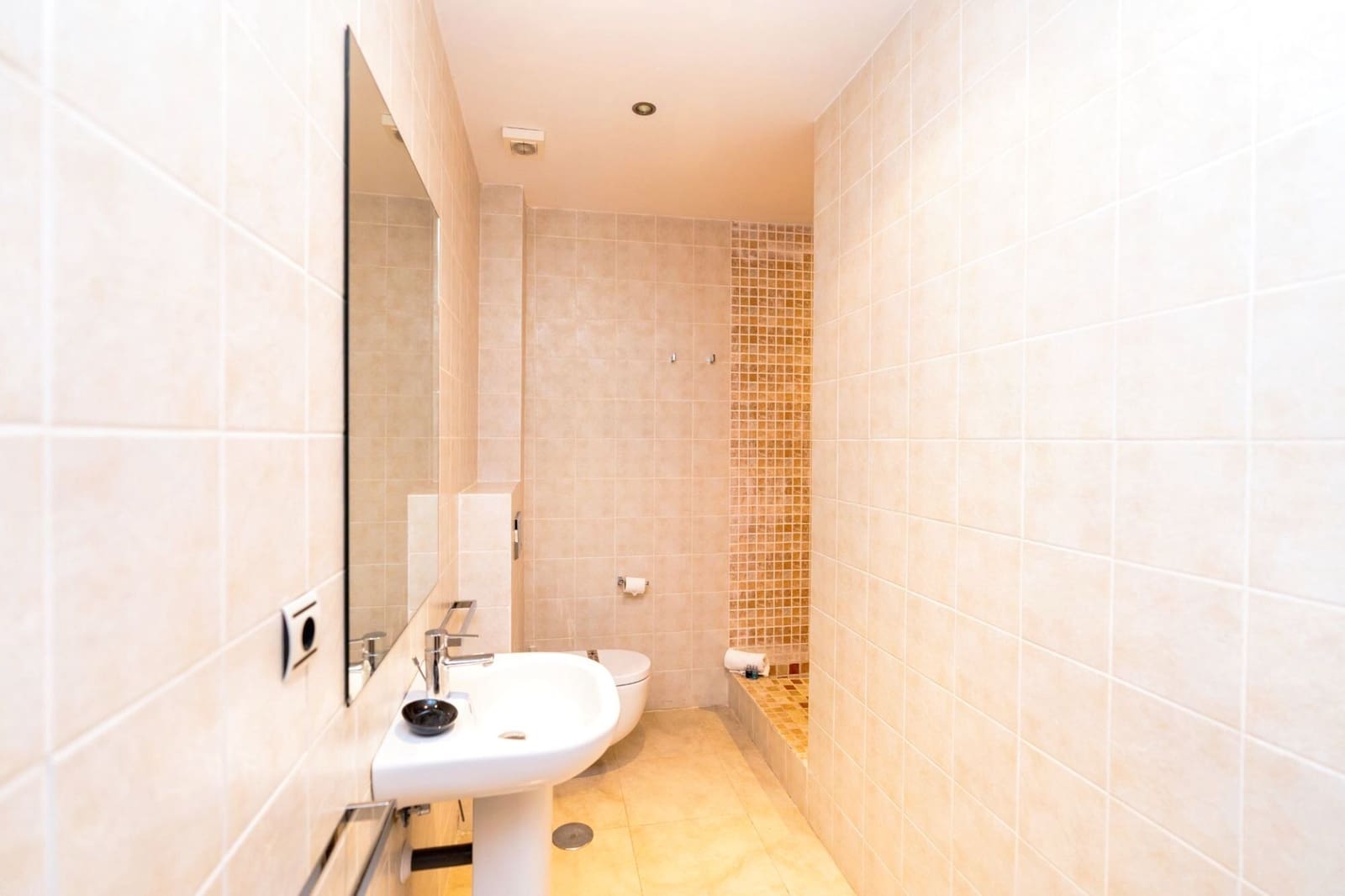 Chalet de 4 habitaciones en Marbella en venta con piscina garaje - 1.275.000 € (Ref: 10066547)