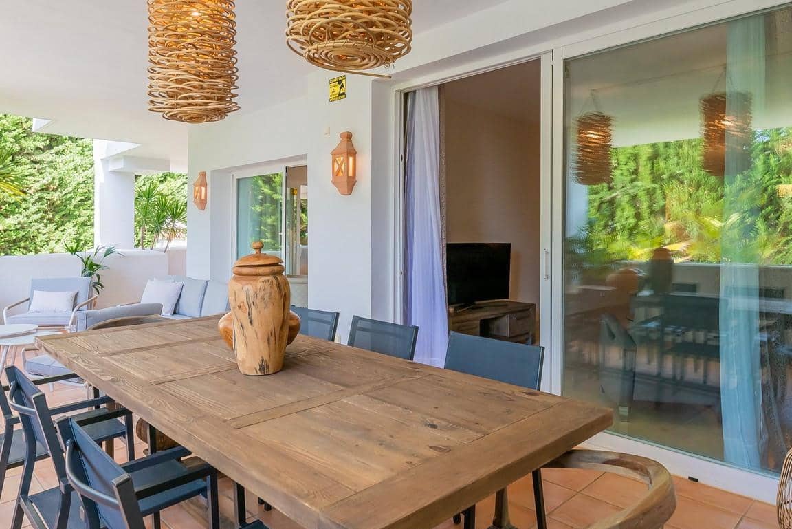 3 soveværelse Lejlighed til salg i Nueva Andalucia med swimmingpool garage - € 750.000 (Ref: 10066551)