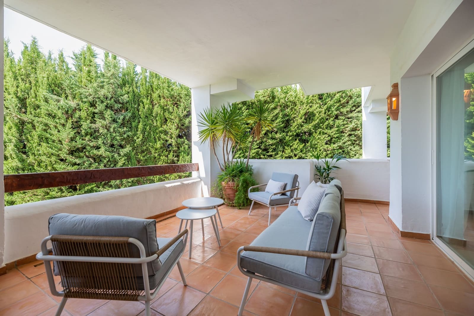 3 soveværelse Lejlighed til salg i Nueva Andalucia med swimmingpool garage - € 750.000 (Ref: 10066551)