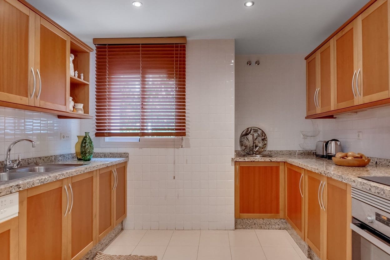 3 soveværelse Lejlighed til salg i Nueva Andalucia med swimmingpool garage - € 750.000 (Ref: 10066551)