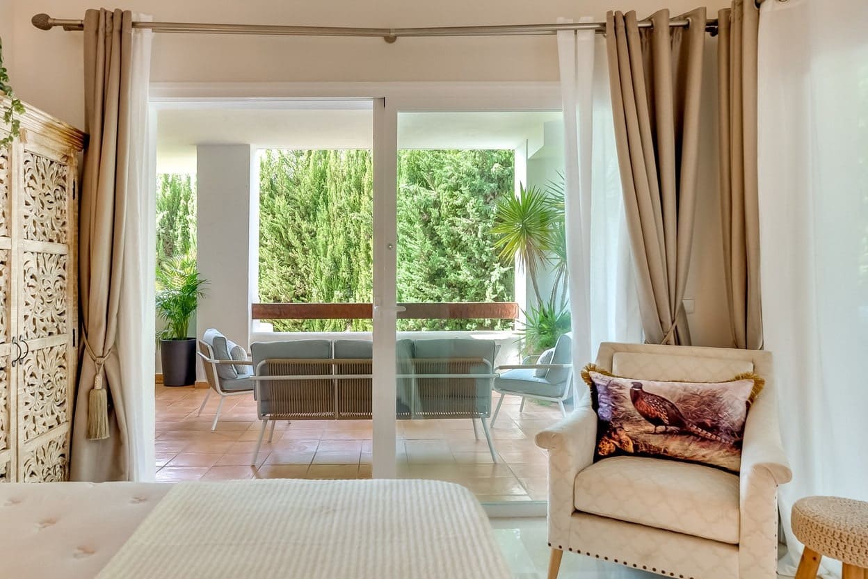 3 soveværelse Lejlighed til salg i Nueva Andalucia med swimmingpool garage - € 750.000 (Ref: 10066551)