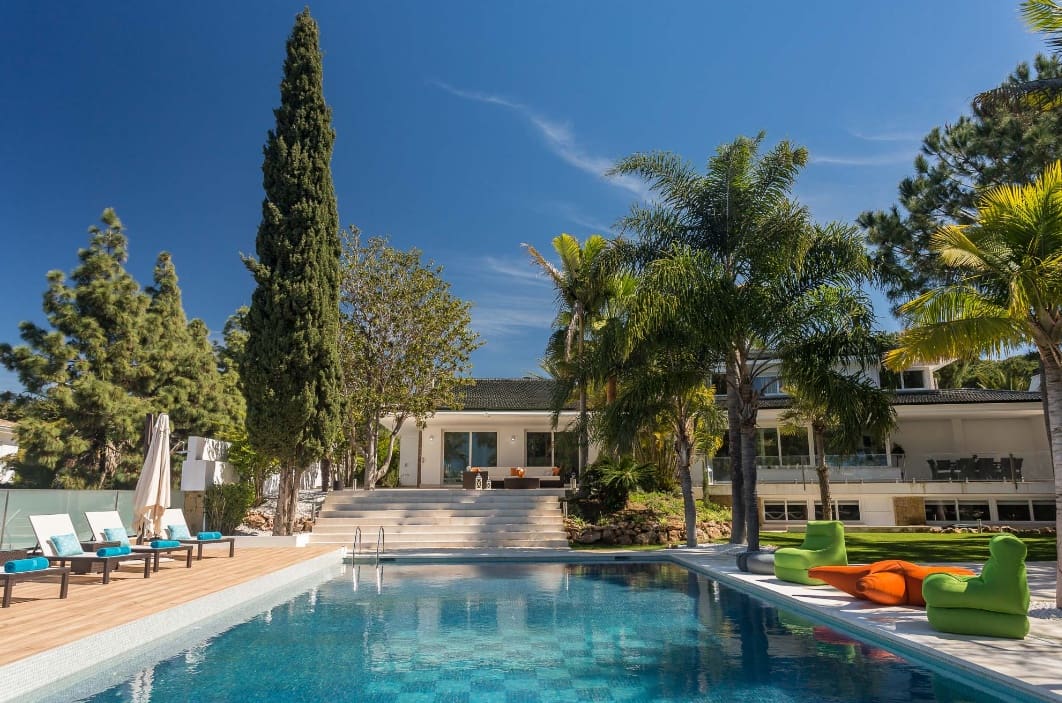7 soverom Villa til salgs i Marbella med svømmebasseng garasje - € 2 750 000 (Ref: 10066553)