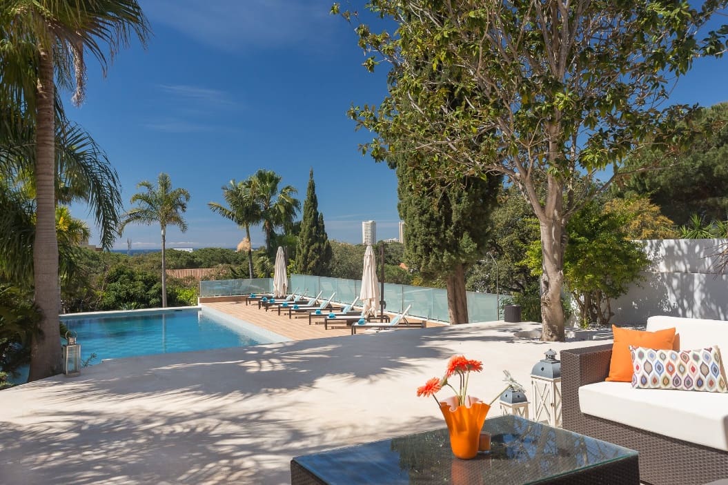 7 soverom Villa til salgs i Marbella med svømmebasseng garasje - € 2 750 000 (Ref: 10066553)