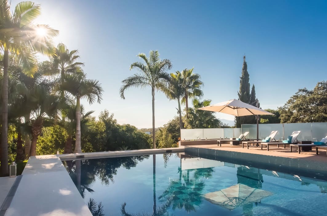7 soverom Villa til salgs i Marbella med svømmebasseng garasje - € 2 750 000 (Ref: 10066553)