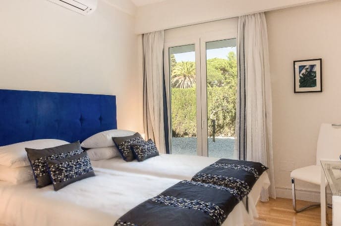 7 soveværelse Villa til salg i Marbella med swimmingpool garage - € 2.750.000 (Ref: 10066553)