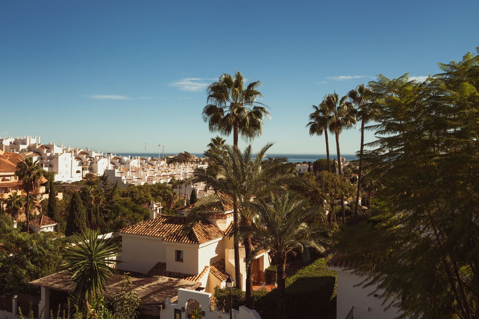 5 bedroom Villa for sale in Marbella with pool garage - € 3,395,000 (Ref: 10066554)