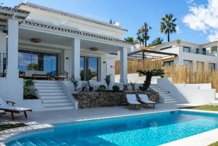Chalet de 5 habitaciones en Marbella en venta con piscina garaje - 2.750.000 € (Ref: 10066555)