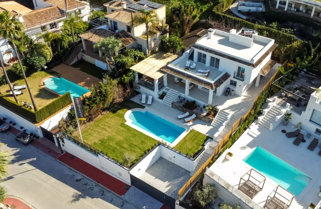 Chalet de 5 habitaciones en Marbella en venta con piscina garaje - 2.750.000 € (Ref: 10066555)