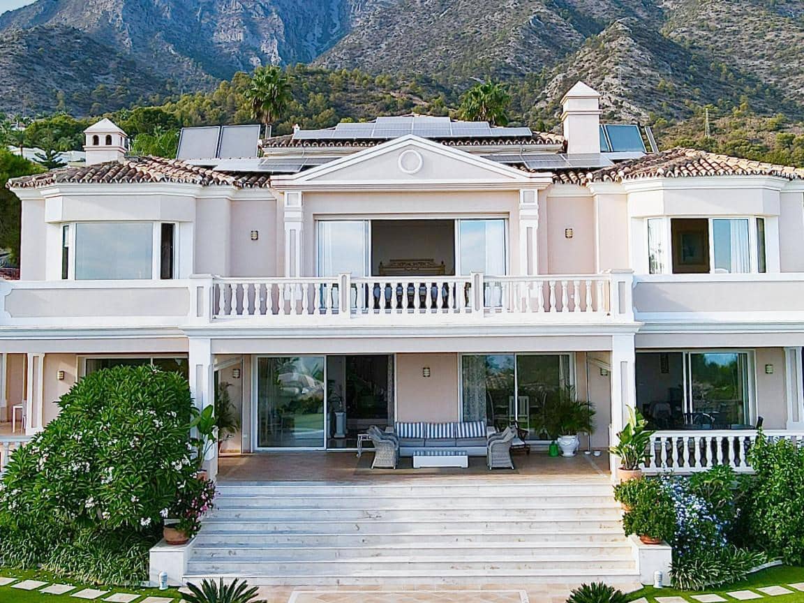 6 slaapkamer Villa te koop in Marbella met zwembad garage - € 9.500.000 (Ref: 10066558)
