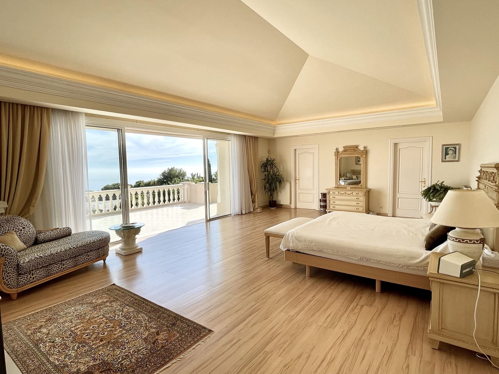 6 slaapkamer Villa te koop in Marbella met zwembad garage - € 9.500.000 (Ref: 10066558)