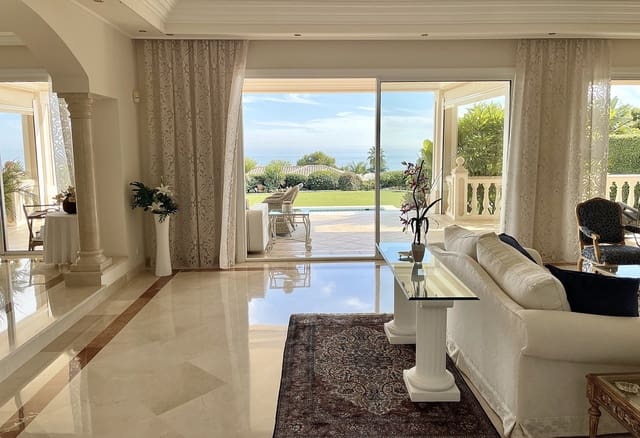 6 slaapkamer Villa te koop in Marbella met zwembad garage - € 9.500.000 (Ref: 10066558)