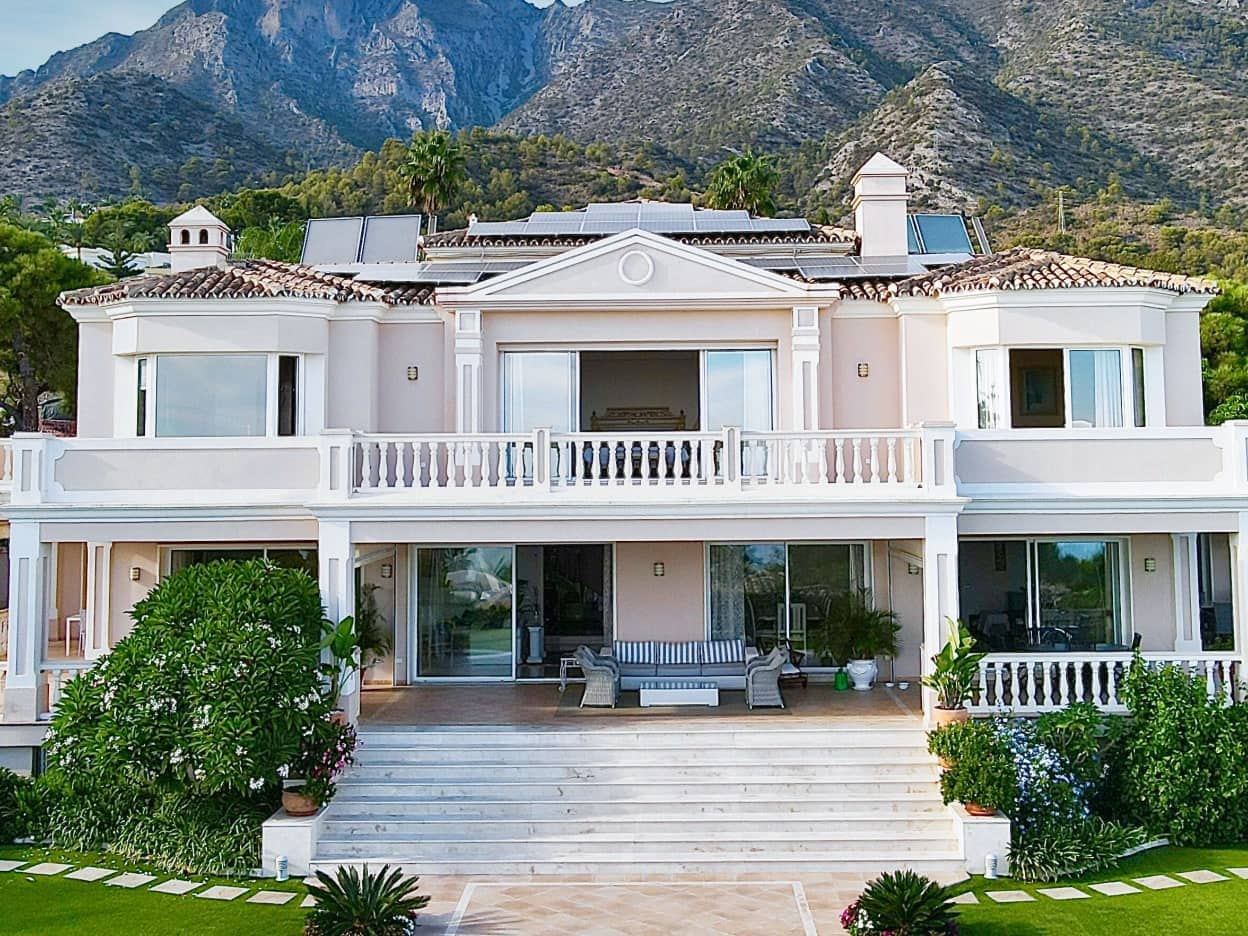 6 slaapkamer Villa te koop in Marbella met zwembad garage - € 9.500.000 (Ref: 10066558)