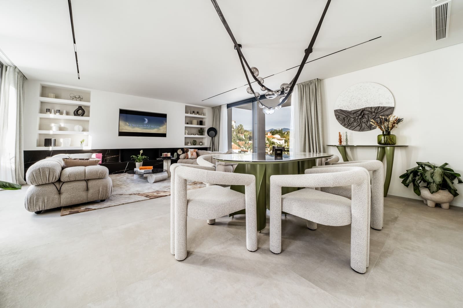 5 sypialnia Willa na sprzedaż w Marbella z basenem garażem - 1 995 000 € (Ref: 10066559)