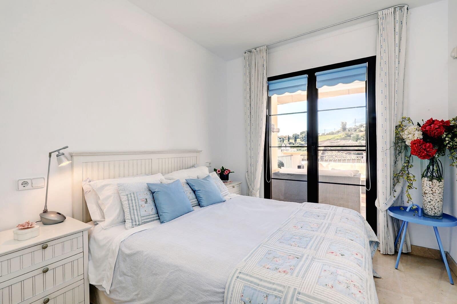 3 bedroom Apartment for sale in Marbella with pool garage - € 385,000 (Ref: 10066564)
