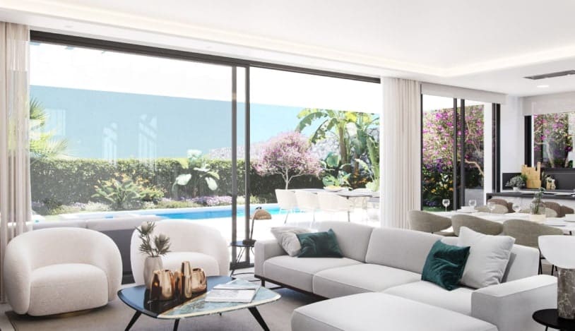 Chalet de 4 habitaciones en Marbella en venta con piscina - 985.000 € (Ref: 10066566)