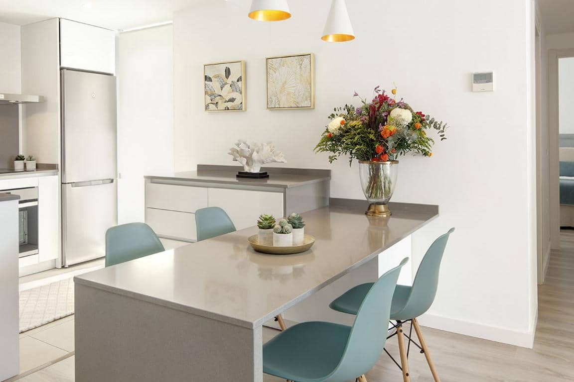 4 sypialnia Apartament na sprzedaż w Marbella z basenem garażem - 342 000 € (Ref: 10066567)