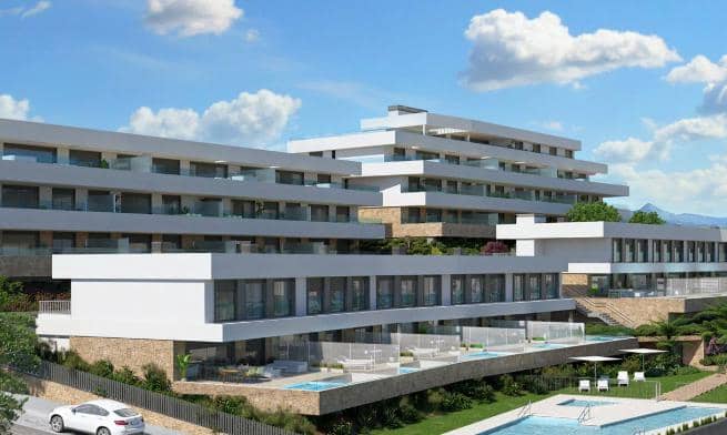 3 quarto Apartamento para venda em Estepona com piscina garagem - 636 000 € (Ref: 10066574)
