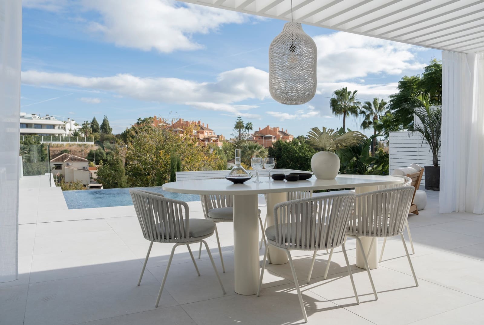 5 quarto Moradia para venda em Marbella com piscina - 2 149 000 € (Ref: 10066576)