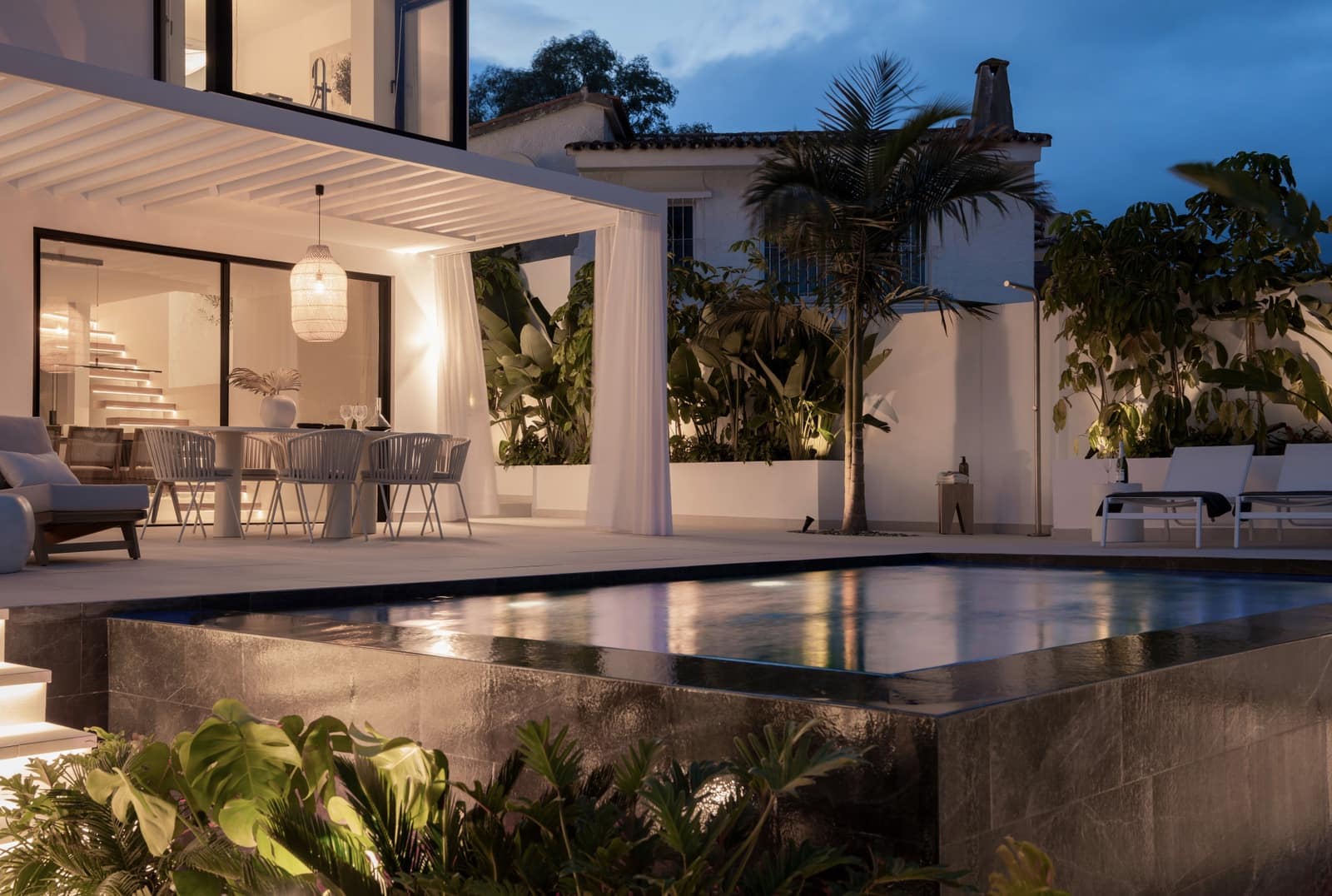 5 quarto Moradia para venda em Marbella com piscina - 2 149 000 € (Ref: 10066576)