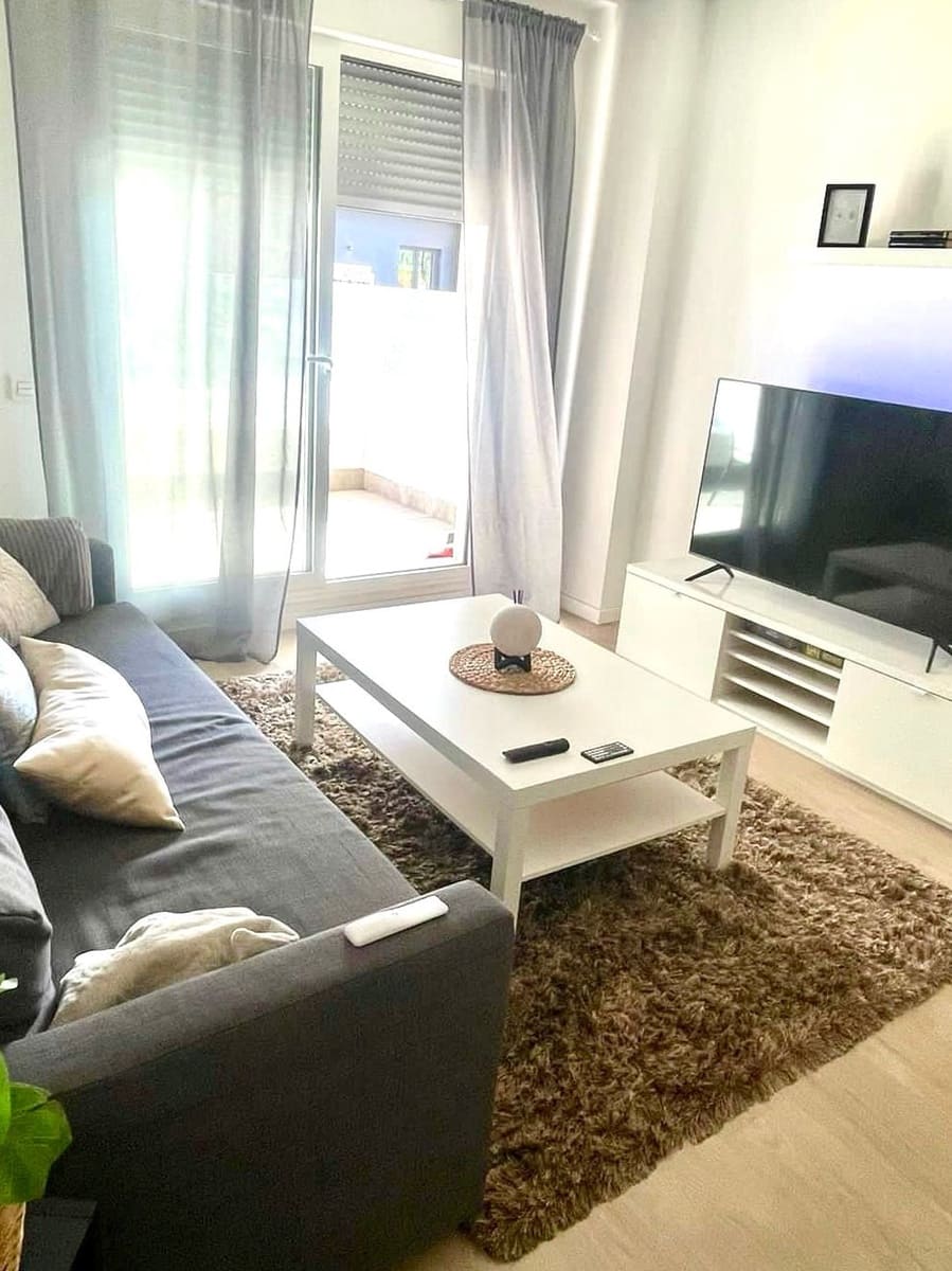 2 sovrum Lägenhet till salu i Nueva Andalucia med pool garage - 315 000 € (Ref: 10066583)