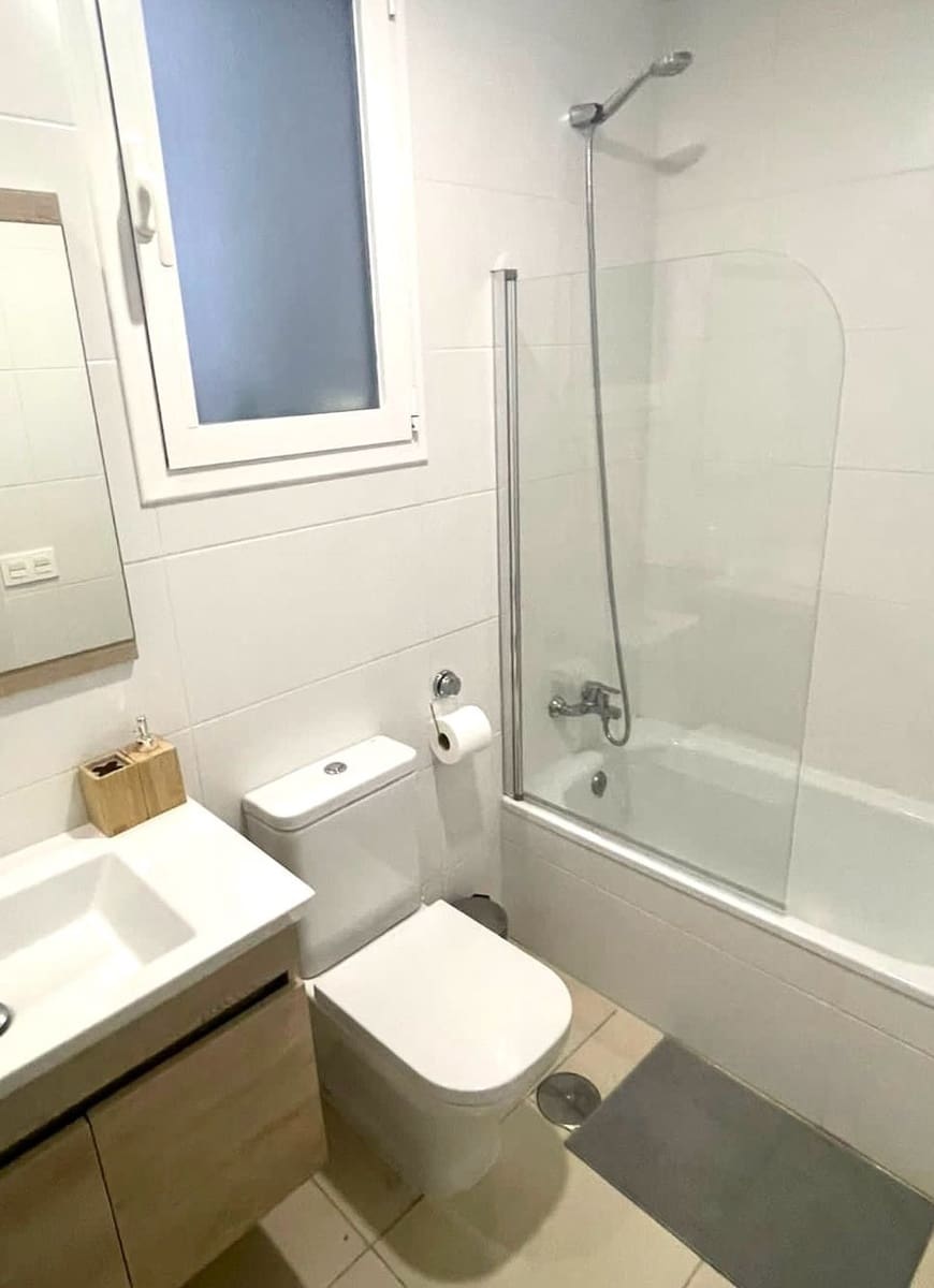 2 sovrum Lägenhet till salu i Nueva Andalucia med pool garage - 315 000 € (Ref: 10066583)