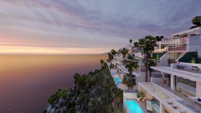 Chalet de 5 habitaciones en Marbella en venta con piscina garaje - 1.535.000 € (Ref: 10066595)
