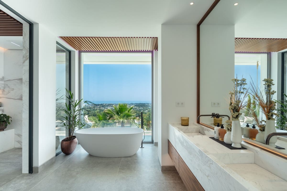 Chalet de 6 habitaciones en Marbella en venta con piscina garaje - 12.500.000 € (Ref: 10066598)