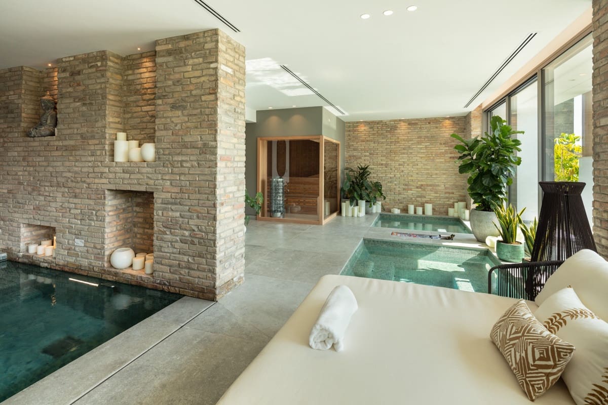 Chalet de 6 habitaciones en Marbella en venta con piscina garaje - 12.500.000 € (Ref: 10066598)