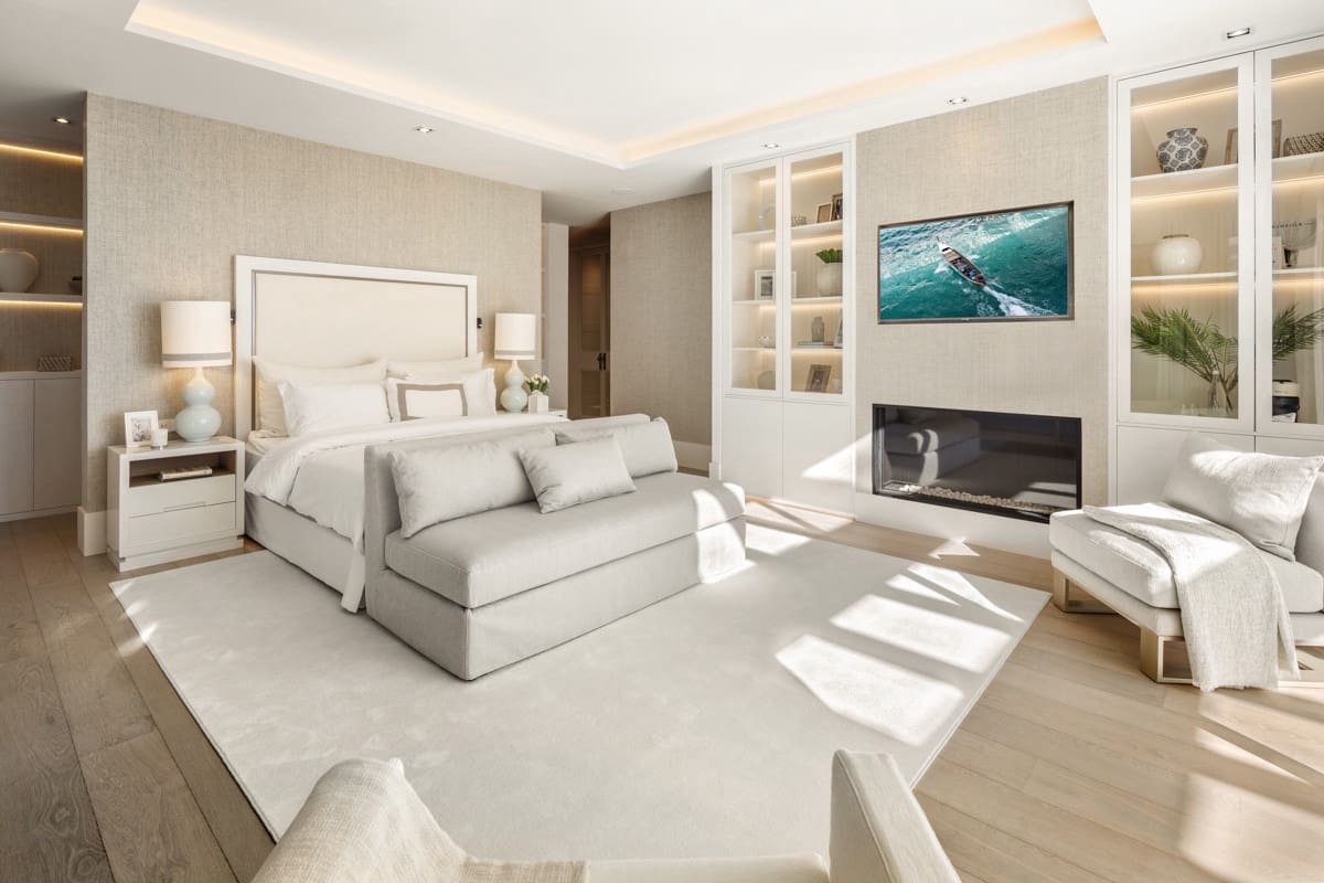 6 bedroom Villa for sale in Marbella with pool garage - € 16,500,000 (Ref: 10066599)