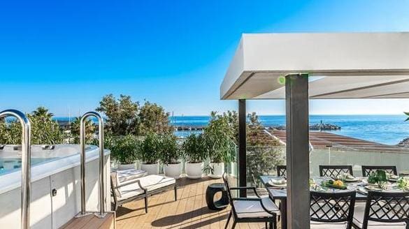 5 Zimmer Villa zu verkaufen in Marbella - 4.995.000 € (Ref: 10066607)