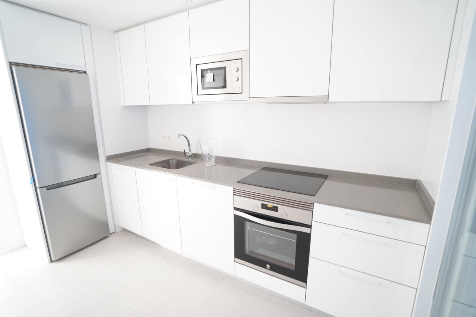 3 bedroom Apartment for sale in Marbella with pool garage - € 465,000 (Ref: 10066610)