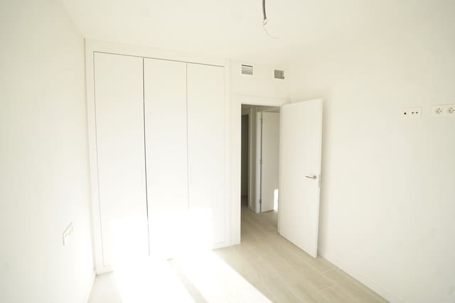 3 bedroom Apartment for sale in Marbella with pool garage - € 465,000 (Ref: 10066610)