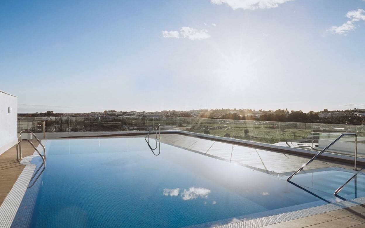 3 soveværelse Lejlighed til salg i Marbella med swimmingpool garage - € 465.000 (Ref: 10066610)